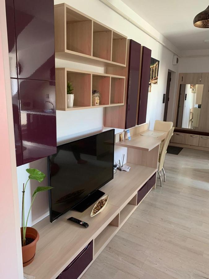 Simona Apartament Palas Mall Apartman Jászvásár Kültér fotó