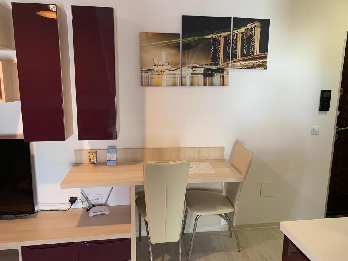 Simona Apartament Palas Mall Apartman Jászvásár Kültér fotó